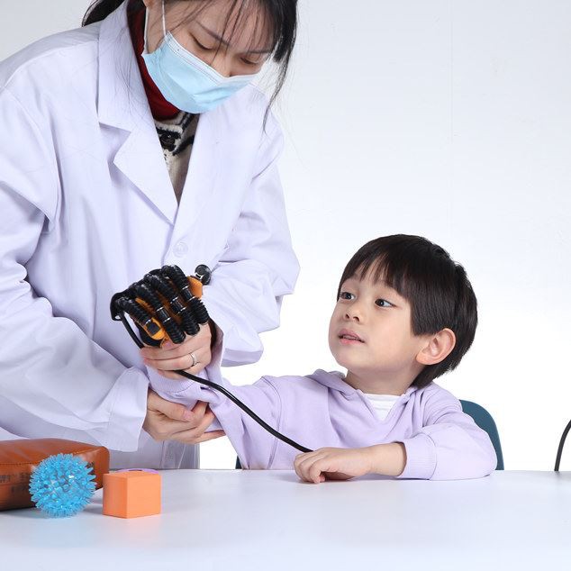 Soft Robotic Glove children