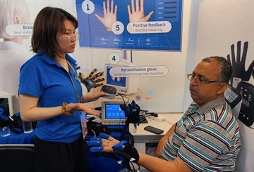 Roboții de reabilitare a mâinilor Syrebo® strălucesc la cel de-al 133-lea târ...