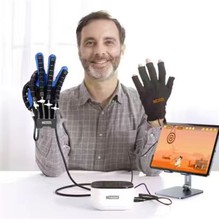Mănuși pentru robot de reabilitare